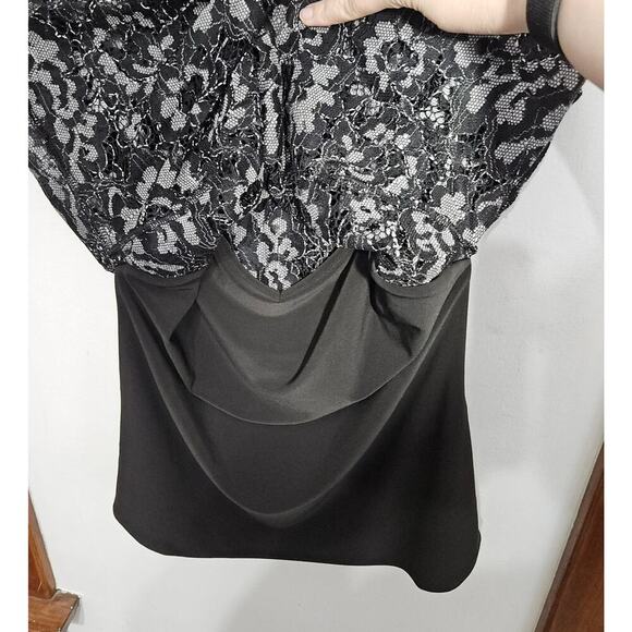 WHBM Lace High Neck Top Womens Flutter Sleeve Black/White Size 4 Small - Picture 3 of 7